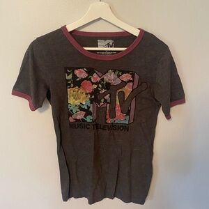 Floral MTV women’s t-shirt